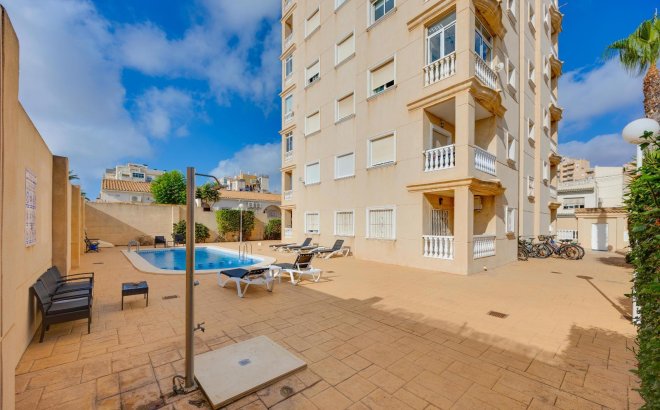 Resale - Apartment -
Torrevieja - Nueva Torrevieja