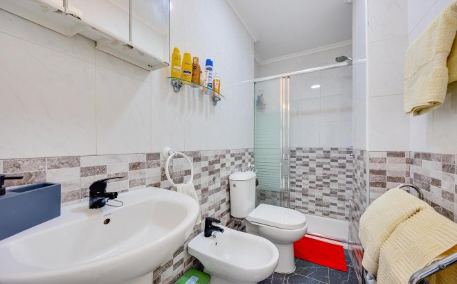 Resale - Apartment -
Torrevieja - Nueva Torrevieja