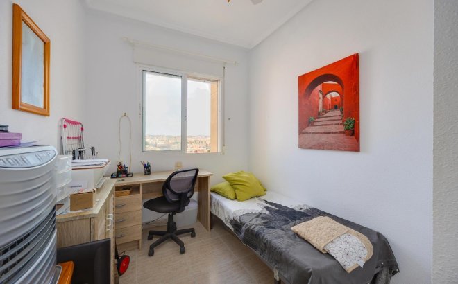 Resale - Apartment -
Torrevieja - Nueva Torrevieja
