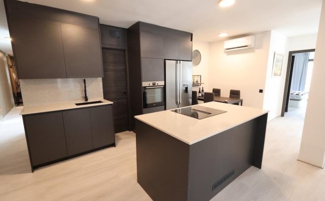 Revente - Penthouse -
Torrevieja - Costa Blanca