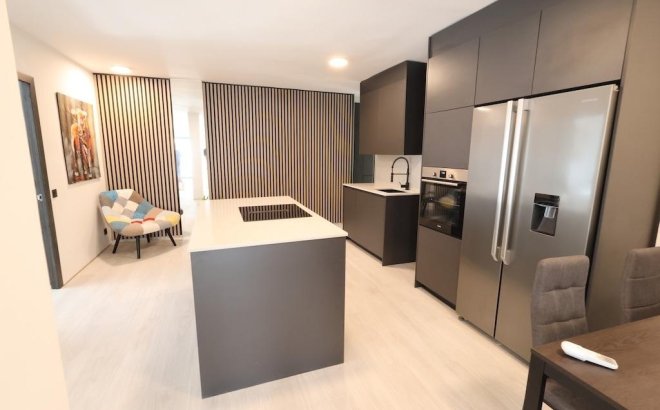 Revente - Penthouse -
Torrevieja - Costa Blanca