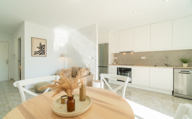Resale - Apartment -
Torrevieja - Costa Blanca