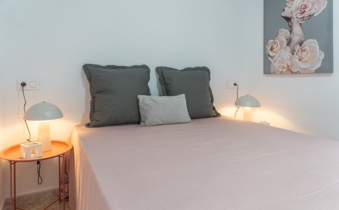Resale - Apartment -
Torrevieja - Costa Blanca