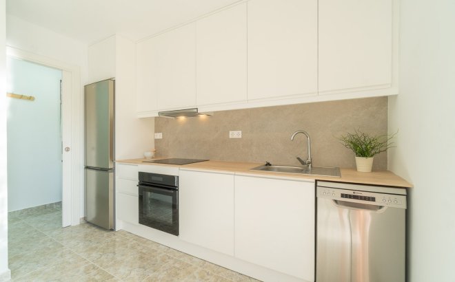 Resale - Apartment -
Torrevieja - Costa Blanca