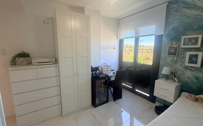 Resale - Apartment -
Los Altos - Costa Blanca