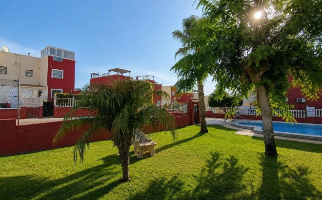 Revente - Bungalow -
Orihuela Costa - Costa Blanca