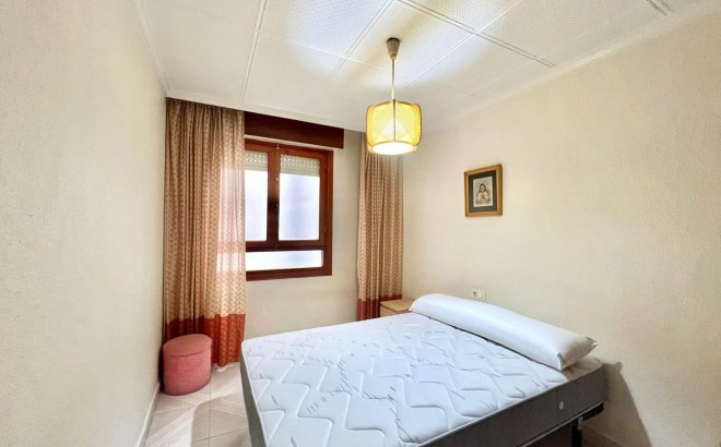 Resale - Apartment -
Torrevieja - Acequion