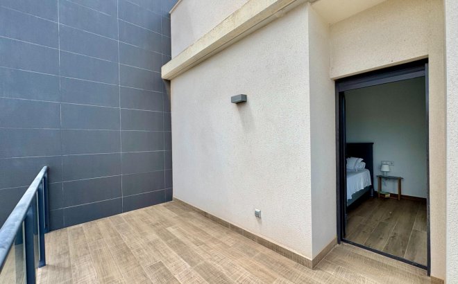 Resale - Villa -
San Miguel de Salinas - Bellavista