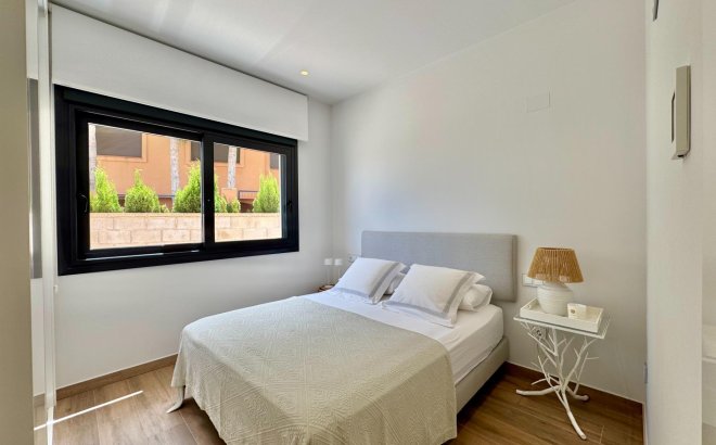 Resale - Villa -
San Miguel de Salinas - Bellavista