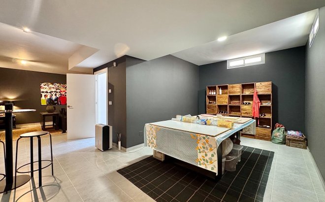 Resale - Villa -
San Miguel de Salinas - Bellavista