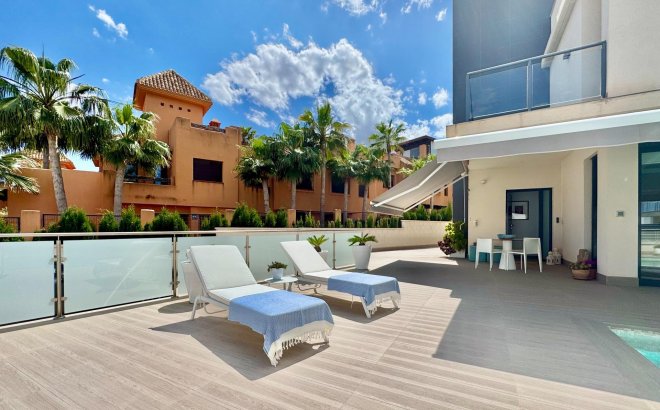 Resale - Villa -
San Miguel de Salinas - Bellavista