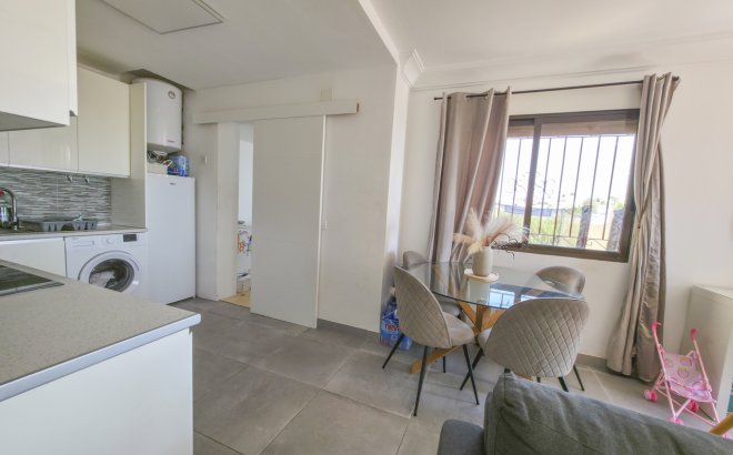 Resale - Villa -
Villamartin - Costa Blanca