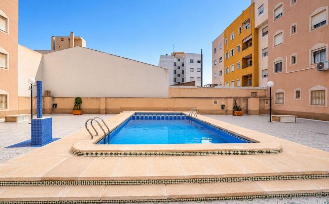 Resale - Penthouse -
Torrevieja - Centro