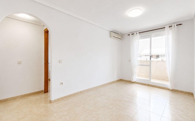 Resale - Penthouse -
Torrevieja - Centro
