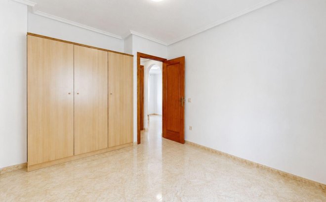 Resale - Penthouse -
Torrevieja - Centro