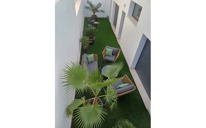 Resale - Villa -
Rojales - Inland