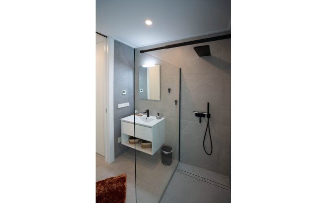 Resale - Villa -
Rojales - Inland