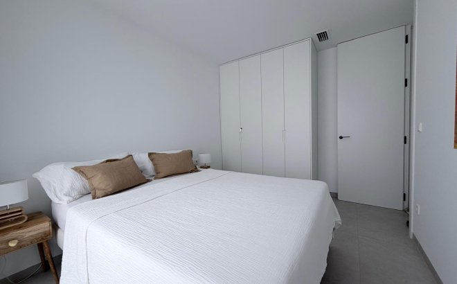 Resale - Villa -
Rojales - Inland