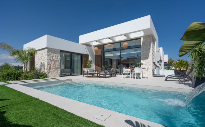 Resale - Villa -
Rojales - Inland