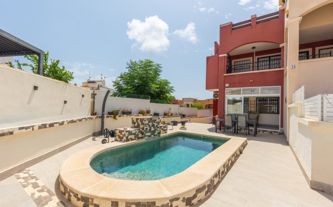 Resale - Apartment -
Orihuela Costa - Costa Blanca