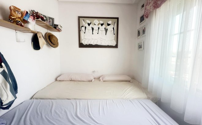 Resale - Bungalow -
Torrevieja - Aguas Nuevas
