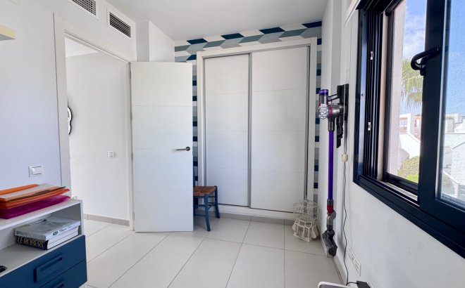 Resale - Terraced house -
Cabo Roig - Lomas de Cabo Roig