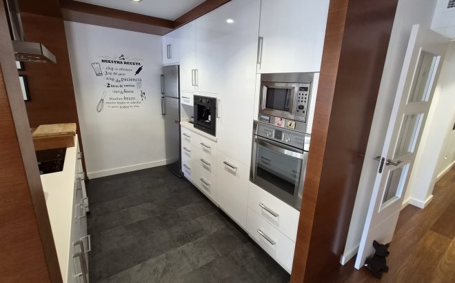 Resale - Apartment -
Torrevieja - Costa Blanca