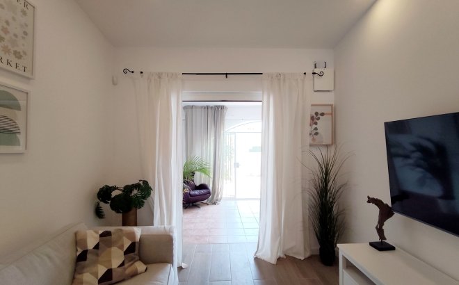 Resale - Town House -
Playa Flamenca - Costa Blanca
