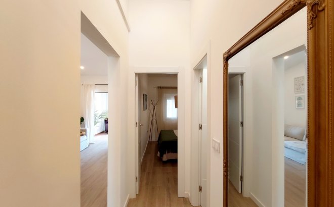 Resale - Town House -
Playa Flamenca - Costa Blanca