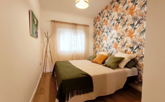 Resale - Town House -
Playa Flamenca - Costa Blanca