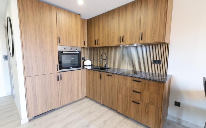 Resale - Apartment -
Orihuela Costa - Costa Blanca