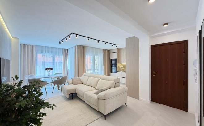 Resale - Apartment -
Torrevieja - Playa del Cura