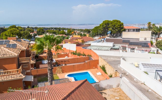 Resale - Villa -
Los Balcones - Costa Blanca