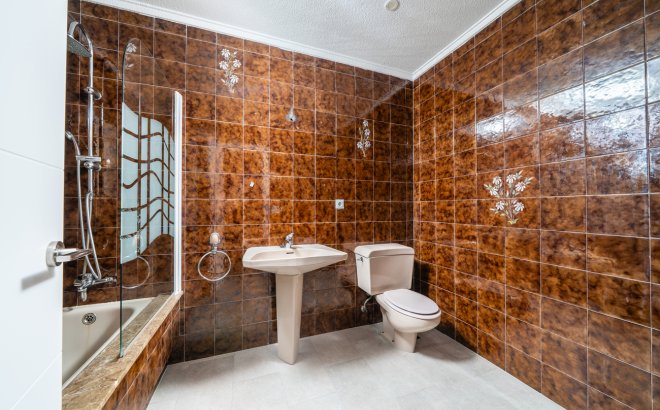 Resale - Villa -
Los Balcones - Costa Blanca