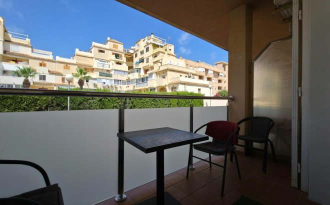 Resale - Apartment -
Torrevieja - Nueva Torrevieja