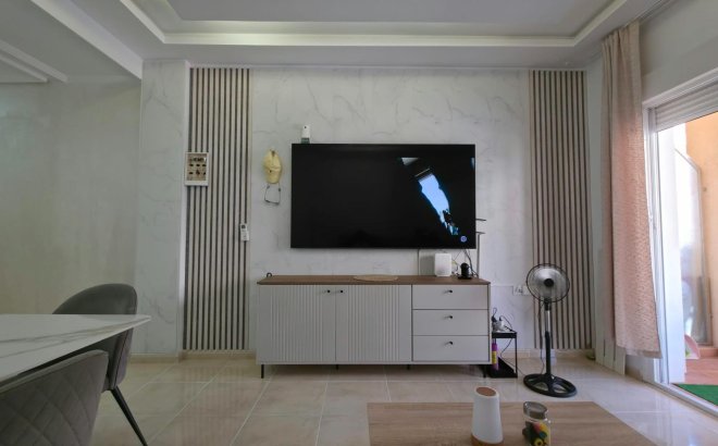 Resale - Apartment -
Torrevieja - Nueva Torrevieja