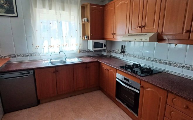 Resale - Bungalow -
Orihuela Costa - Los Almendros-la Florida