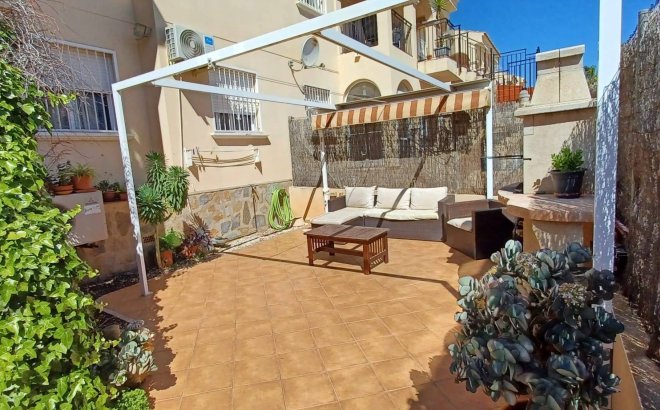 Resale - Bungalow -
Orihuela Costa - Los Almendros-la Florida