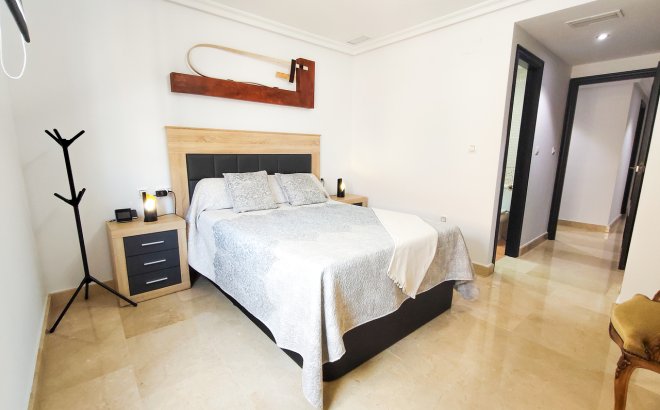 Resale - Apartment -
Torrevieja - Costa Blanca