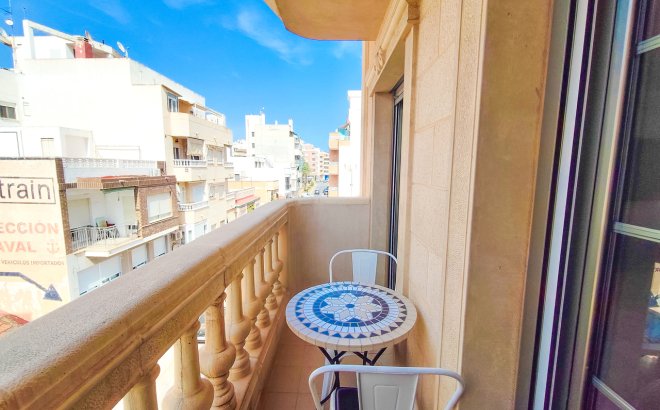 Resale - Apartment -
Torrevieja - Costa Blanca