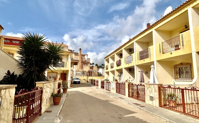 Resale - Apartment -
La Zenia - Costa Blanca