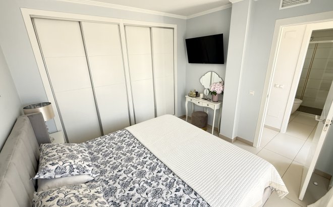Resale - Town House -
Cabo Roig - Costa Blanca