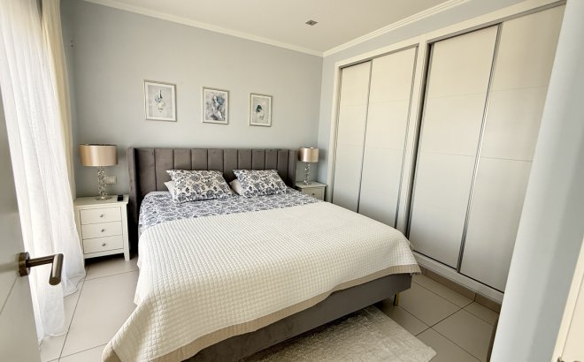 Resale - Town House -
Cabo Roig - Costa Blanca