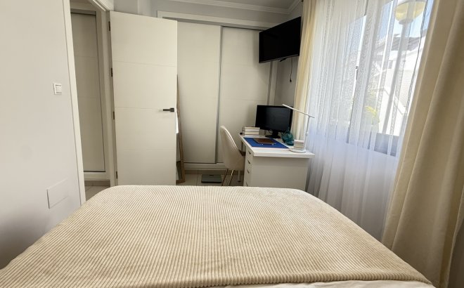 Resale - Town House -
Cabo Roig - Costa Blanca