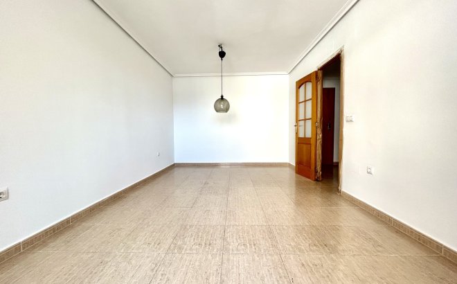 Revente - Appartement -
Torrevieja - Costa Blanca