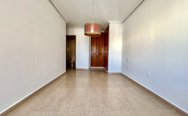 Revente - Appartement -
Torrevieja - Costa Blanca