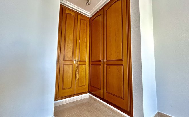 Revente - Appartement -
Torrevieja - Costa Blanca