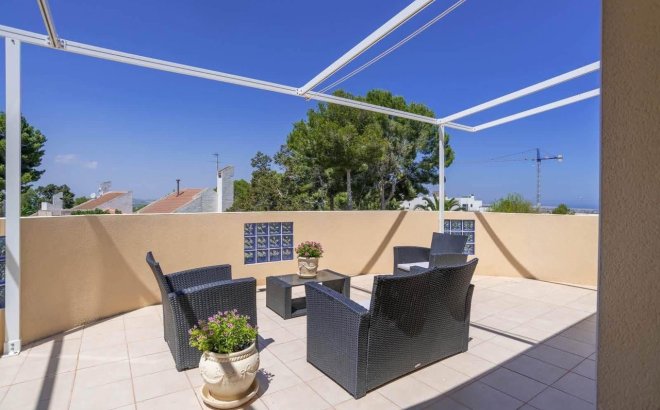 Resale - Villa -
San Miguel de Salinas - Inland
