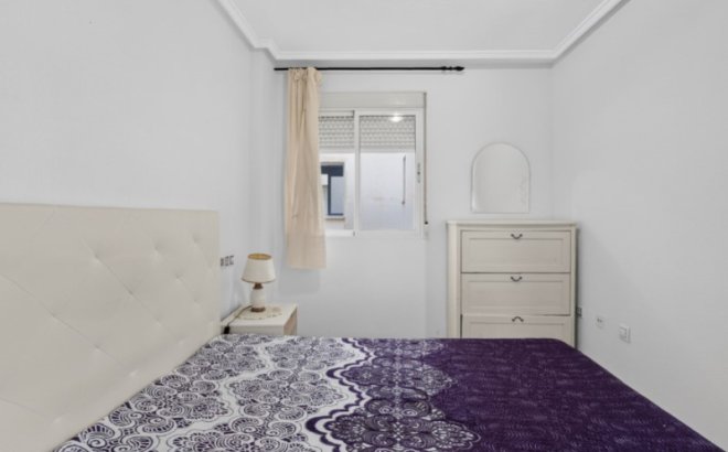 Resale - Apartment -
Torrevieja - Costa Blanca