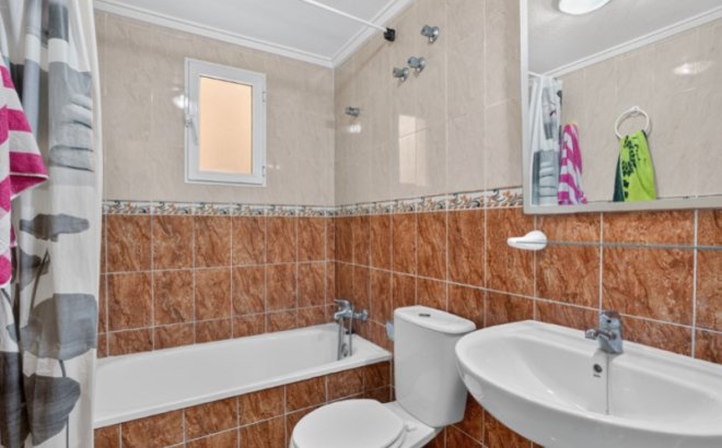 Resale - Apartment -
Torrevieja - Costa Blanca